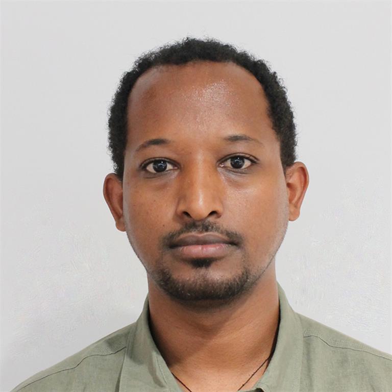 Dr Laychiluh Mekonnen 