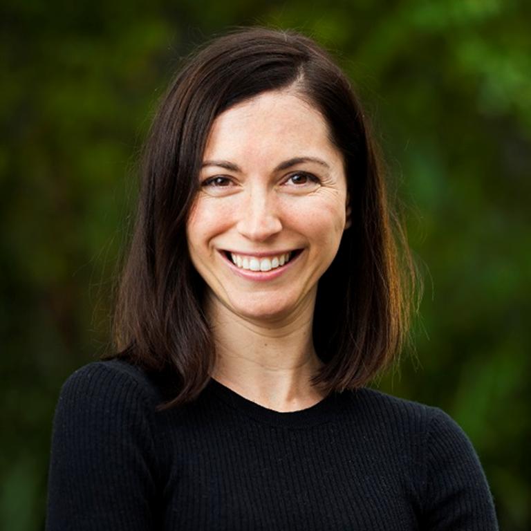 Dr Nadia Corsini