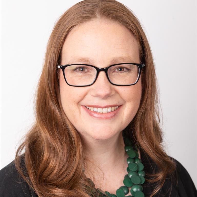 Prof Amanda Hutchinson