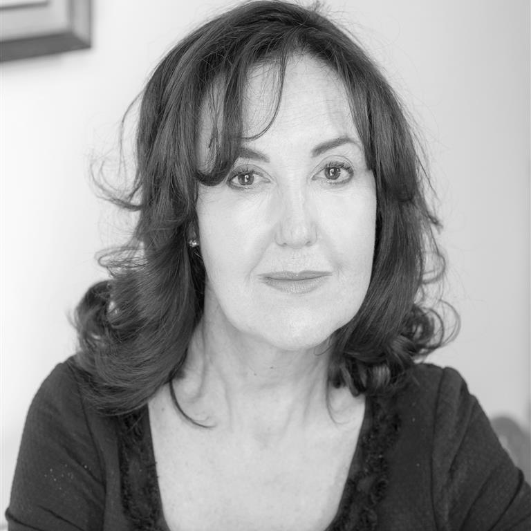 Dr Marcia Kreinhold
