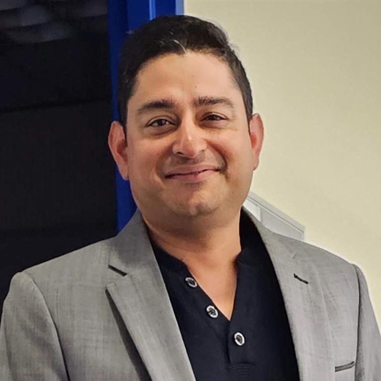 Prof Raj Banerjee