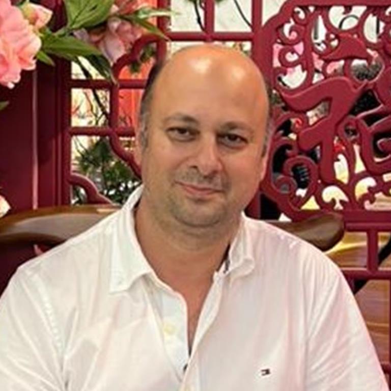 Dr Vala Ali Rohani